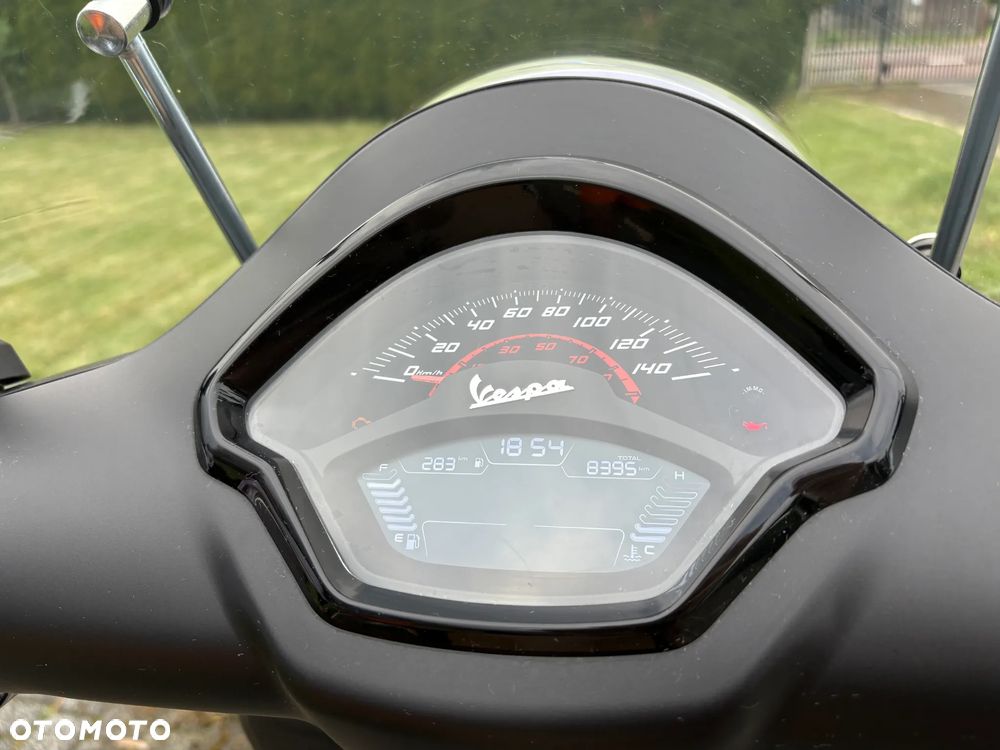 Vespa GTS - 6