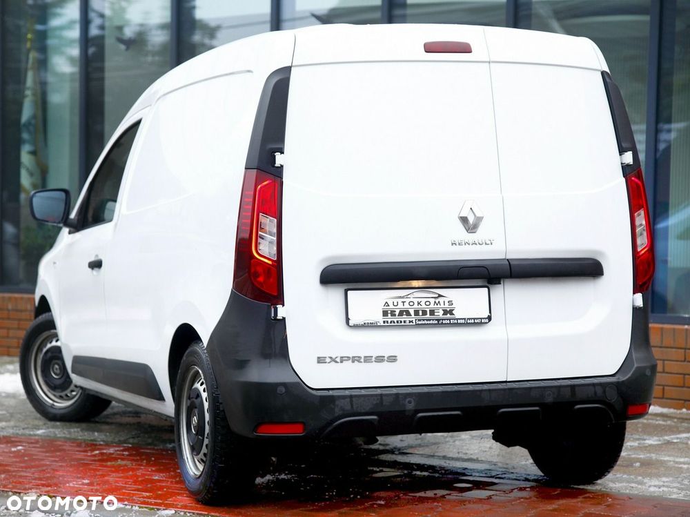 Renault Express - 31