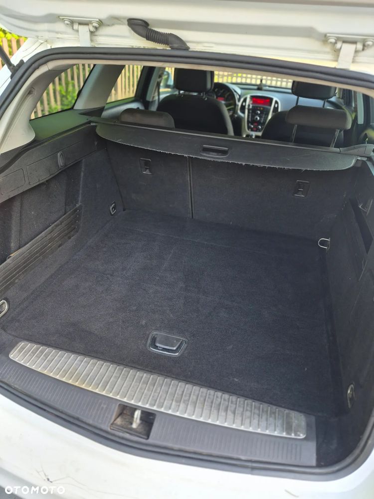 Opel Astra 1.7 CDTI - 11