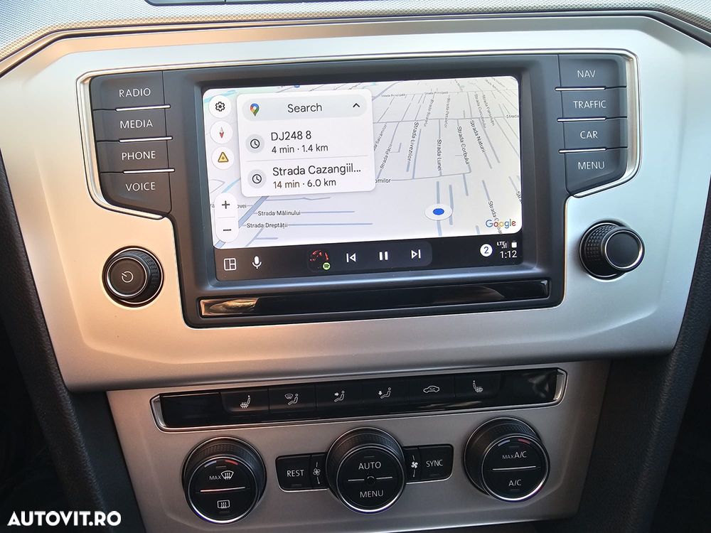 Volkswagen Passat 2.0 TDI Comfortline - 8