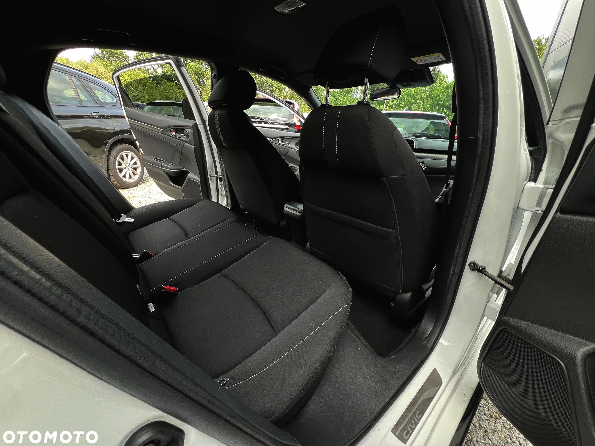 Honda Civic 1.5 i-VTEC Turbo CVT Sport - 18