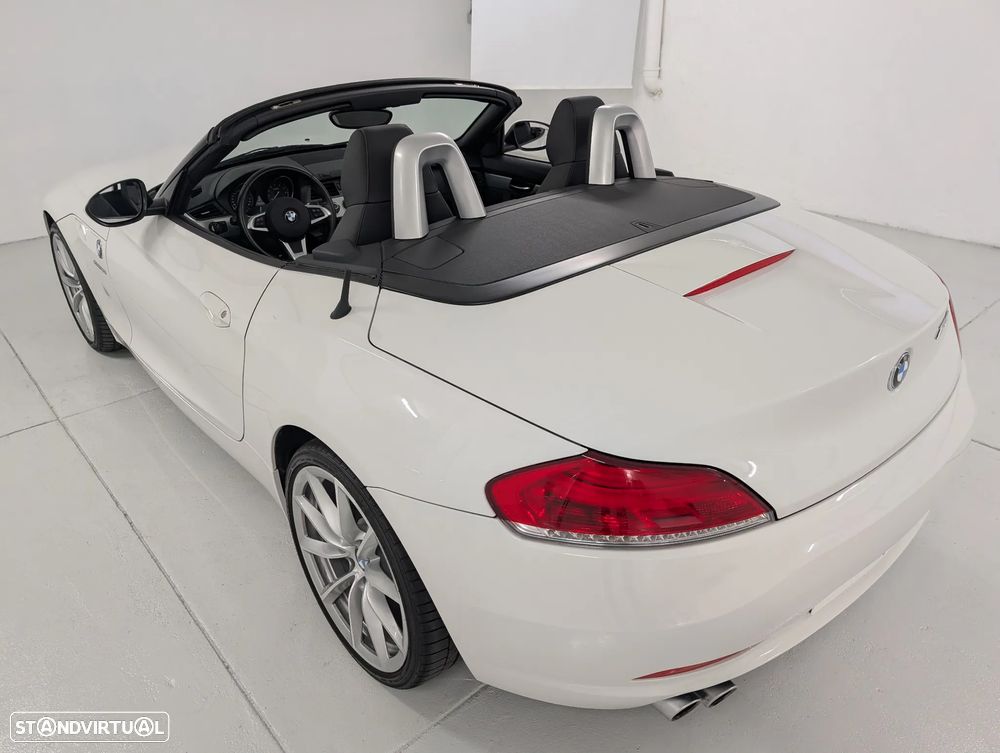 BMW Z4 23 i - 6