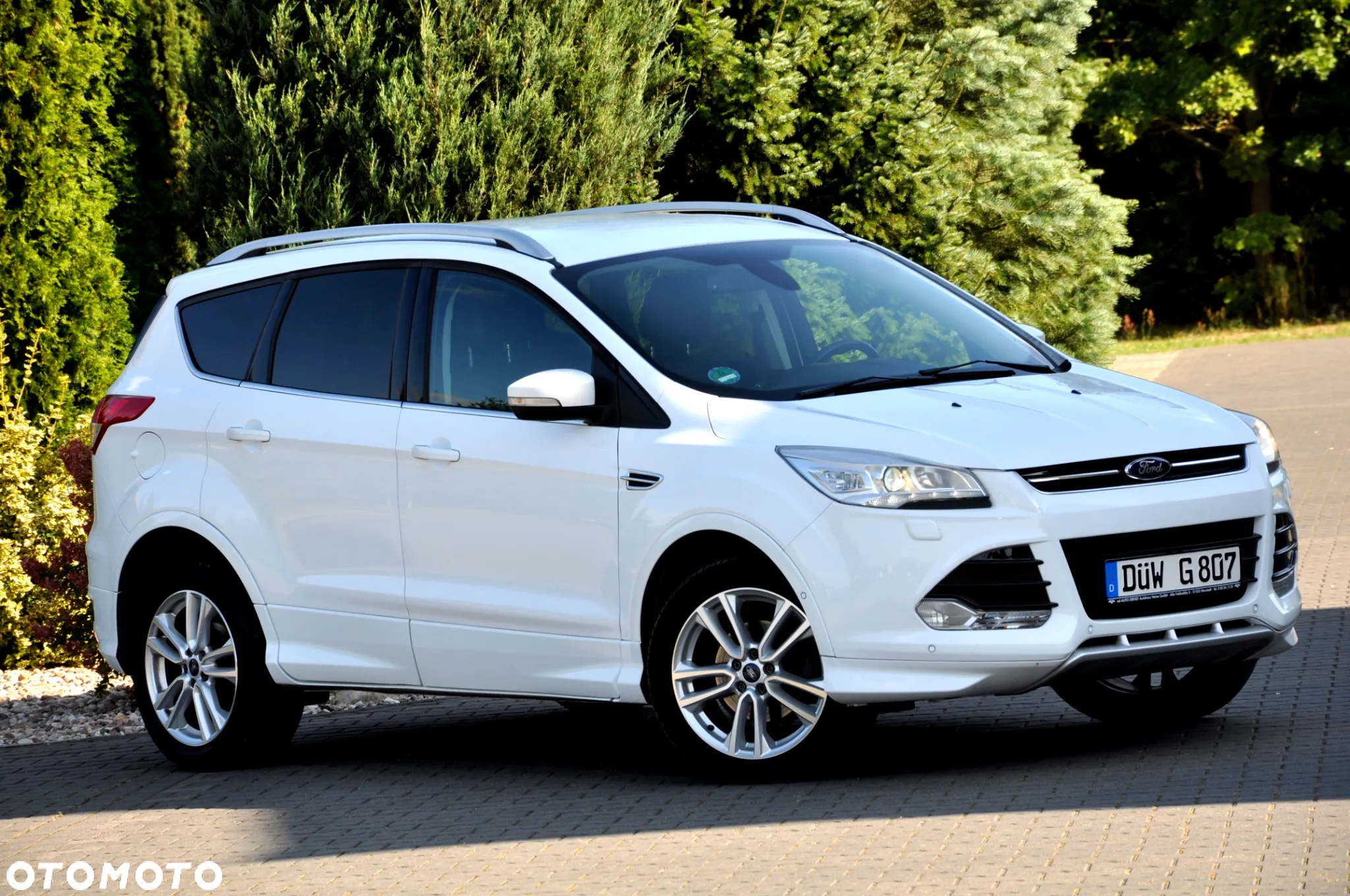 Ford Kuga 1.6 EcoBoost 2x4 Individual - 9