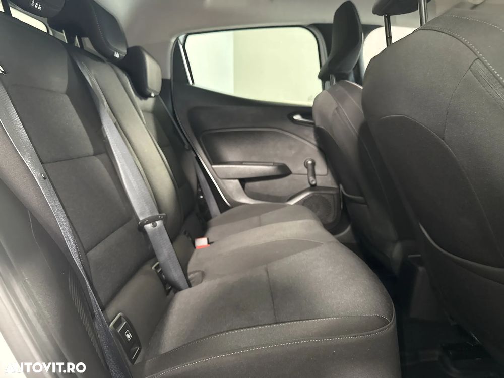 Renault Clio - 13