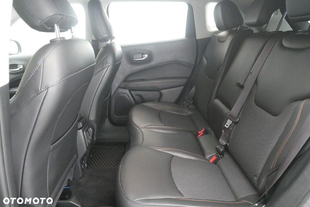 Jeep Compass 1.4 TMair Limited 4WD S&S - 17