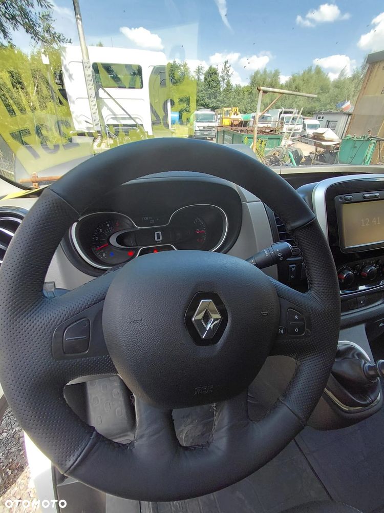 Renault TRAFIC - 8