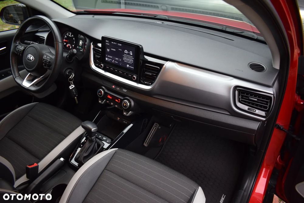 Kia Stonic 1.0 T-GDI 100 OPF DCT7 Vision - 35