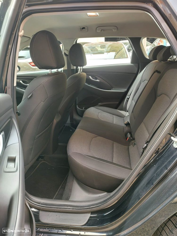 Hyundai i30 - 13