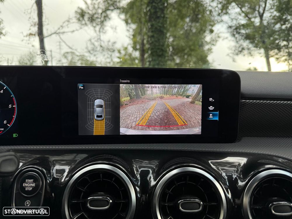 Mercedes-Benz A 180 Limousine d Business Solutions Aut. - 23