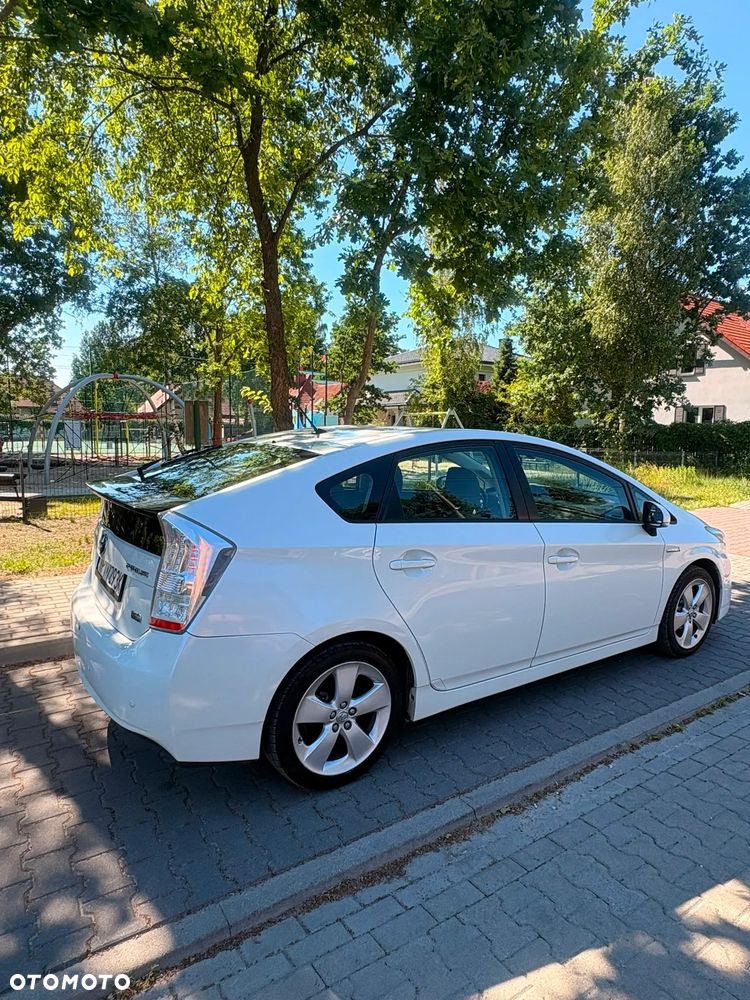 Toyota Prius - 23