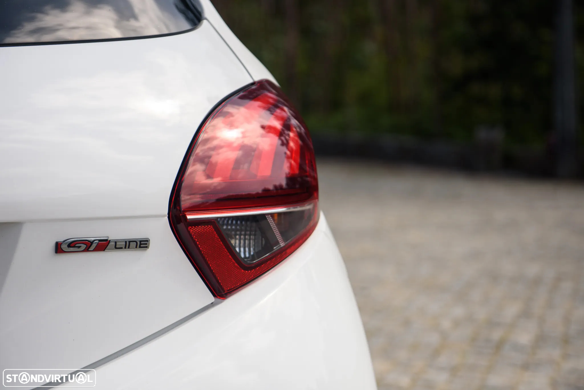 Peugeot 208 1.2 PureTech GT Line - 14