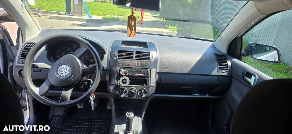 Volkswagen Polo 1.2 Trendline - 8