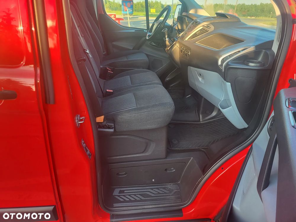 Ford Transit Custom - 28