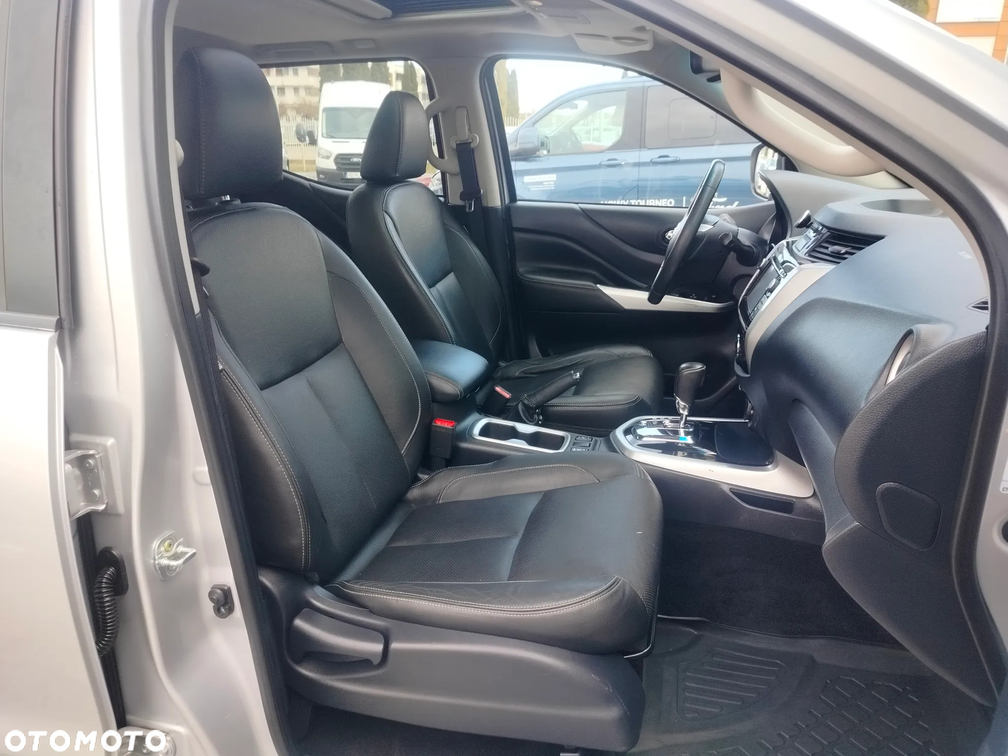 Nissan Navara - 11