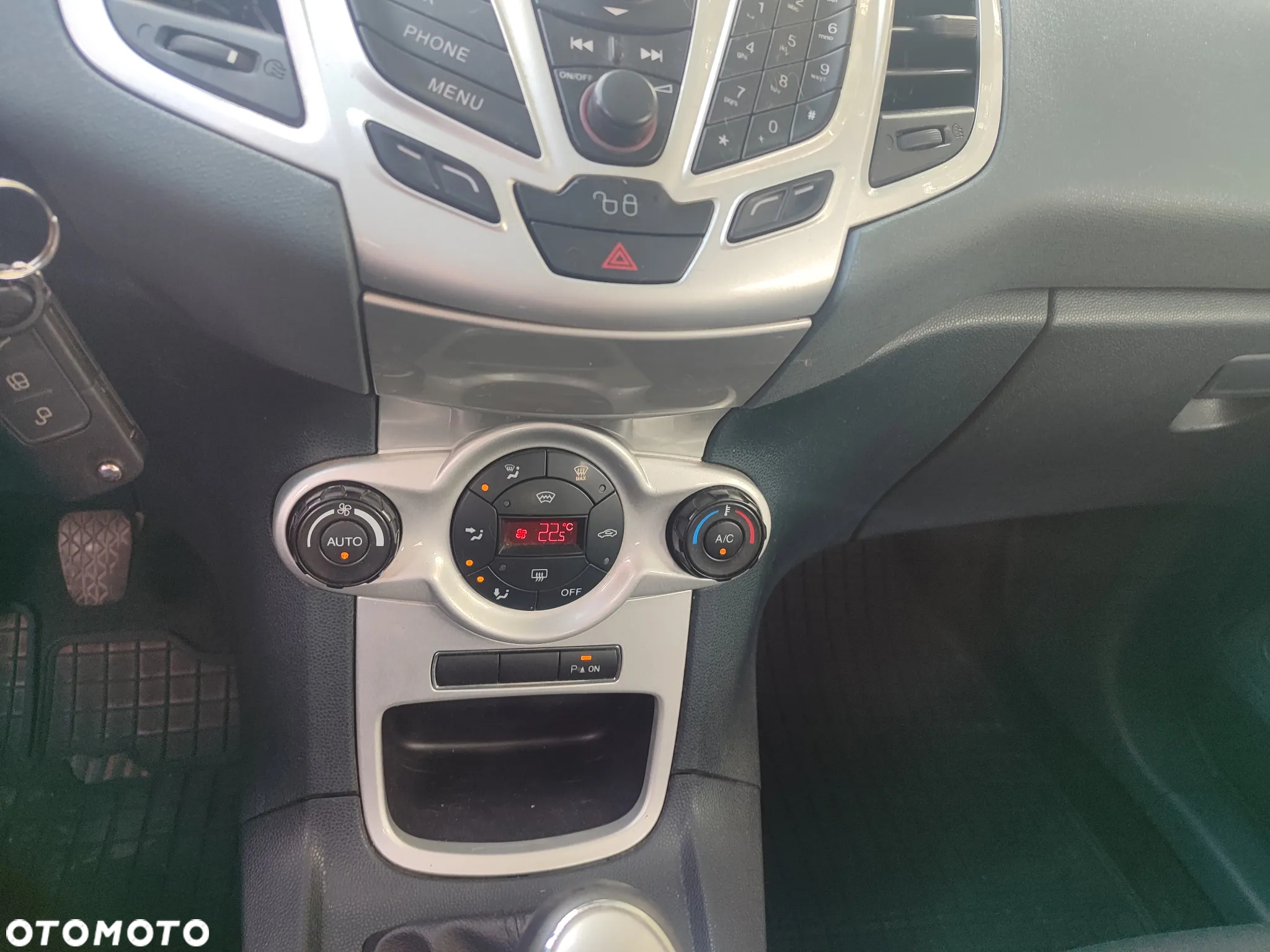 Ford Fiesta 1.4 Titanium - 12