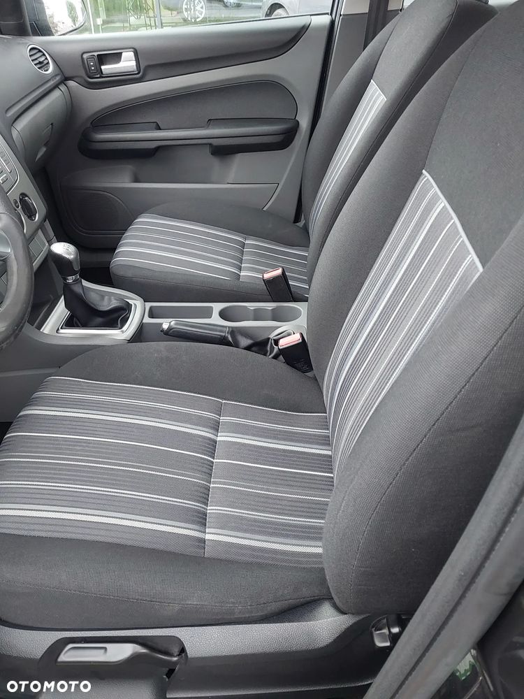 Ford Focus 1.6 TDCi Silver X - 9