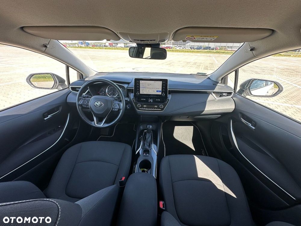 Toyota Corolla 1.8 Hybrid Comfort - 17