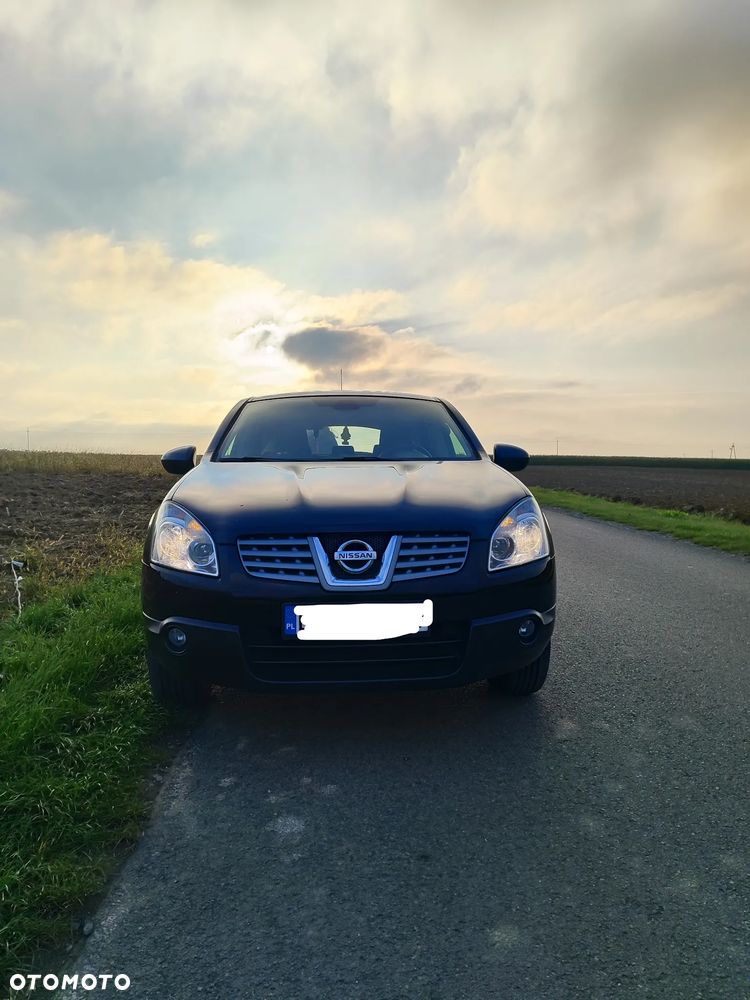 Nissan Qashqai - 1