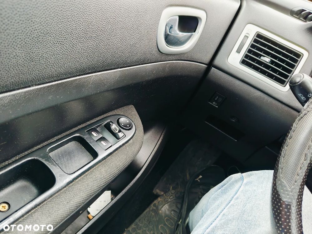 Peugeot 307 HDi 90 Grand Filou Cool - 24