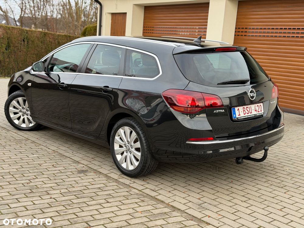 Opel Astra 1.6 CDTI Cosmo - 10