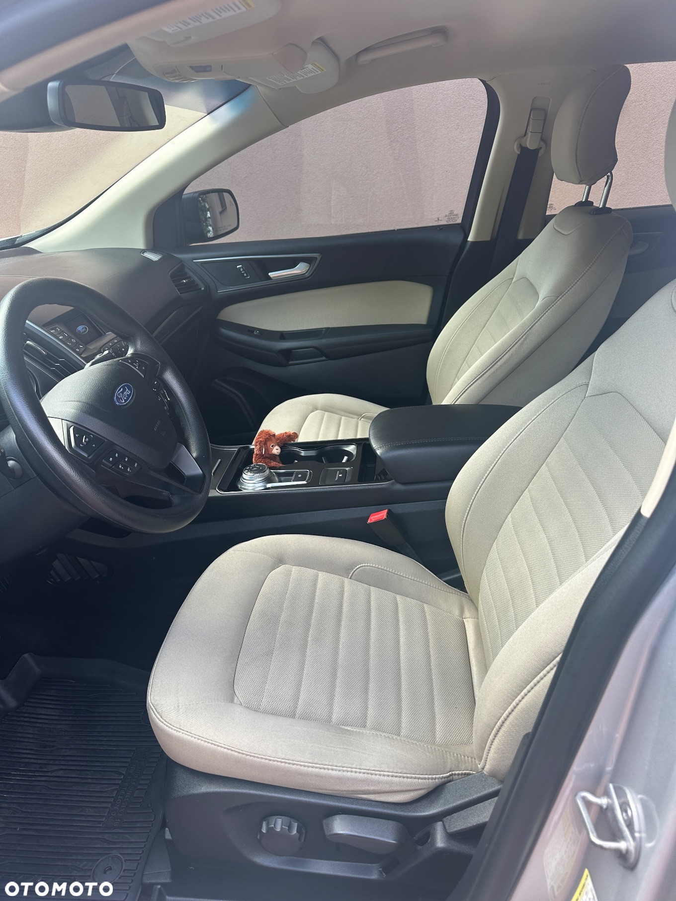 Ford Edge - 12