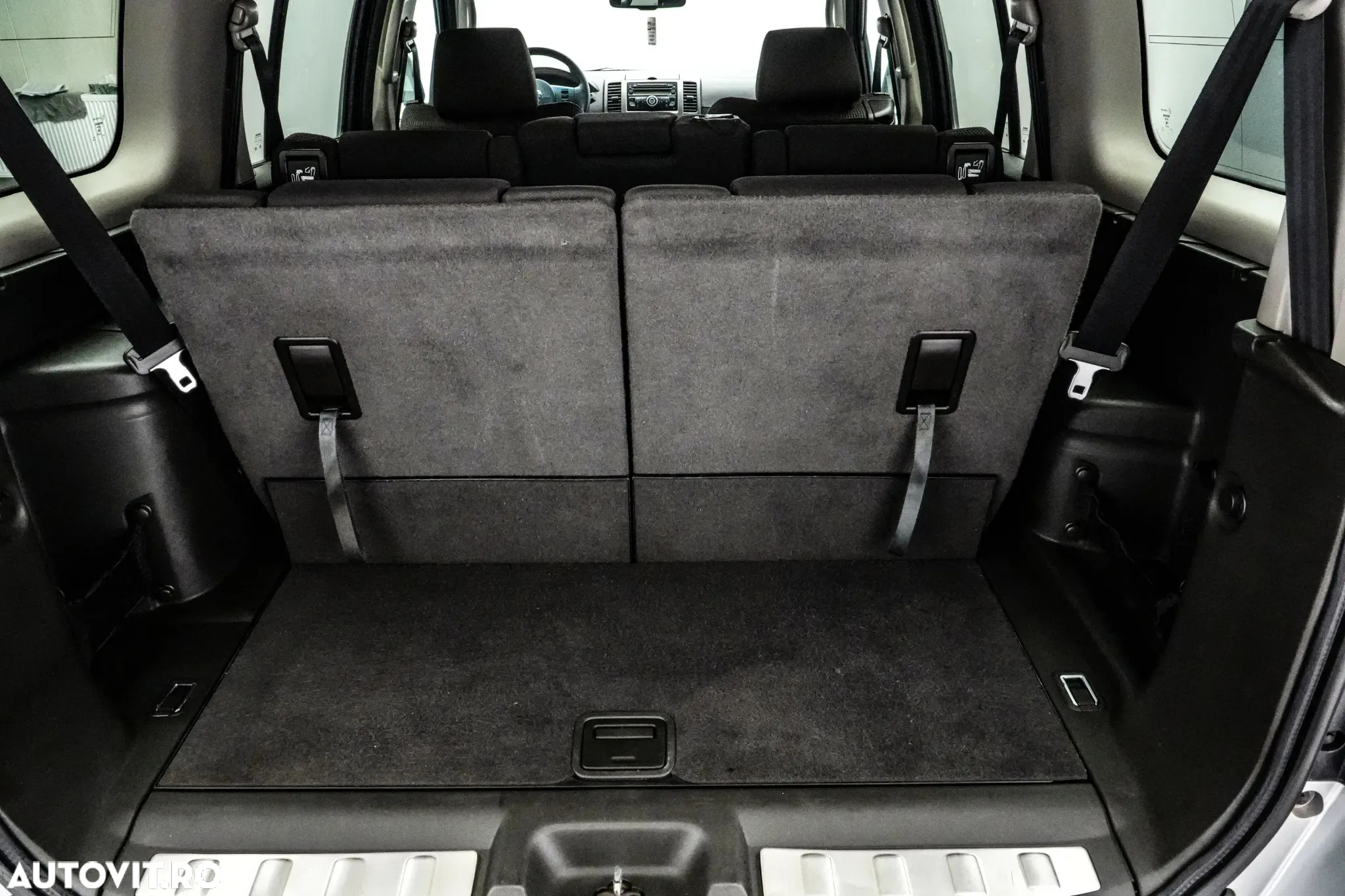 Nissan Pathfinder 2.5 dCi LE Plus - 25