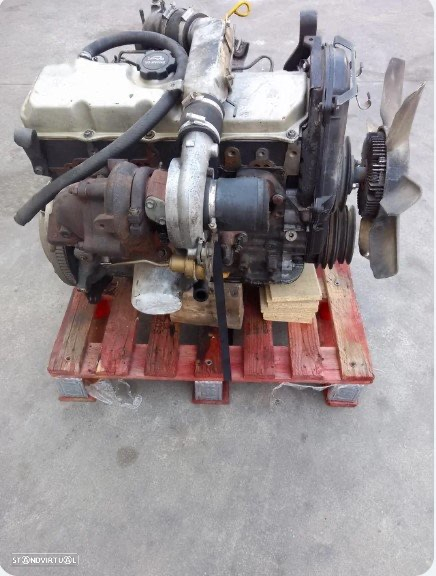 MOTOR COMPLETO TOYOTA DYNA / HIACE 2.4 TD REFª: 2L - 2