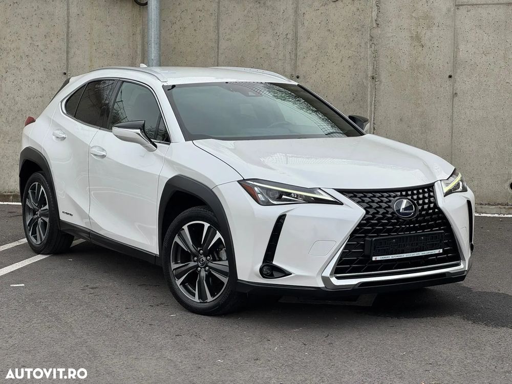 Lexus UX 250h 2.0L HEV 20H- (178 HP) 4X4 CVT Executive - 3