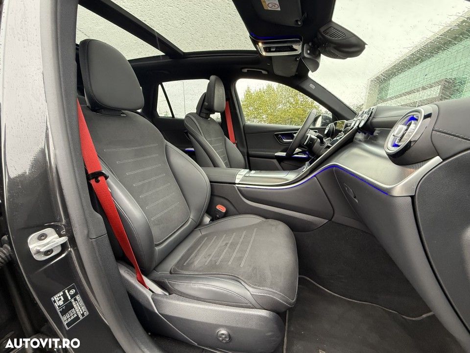Mercedes-Benz GLC 300 d 4MATIC MHEV - 17
