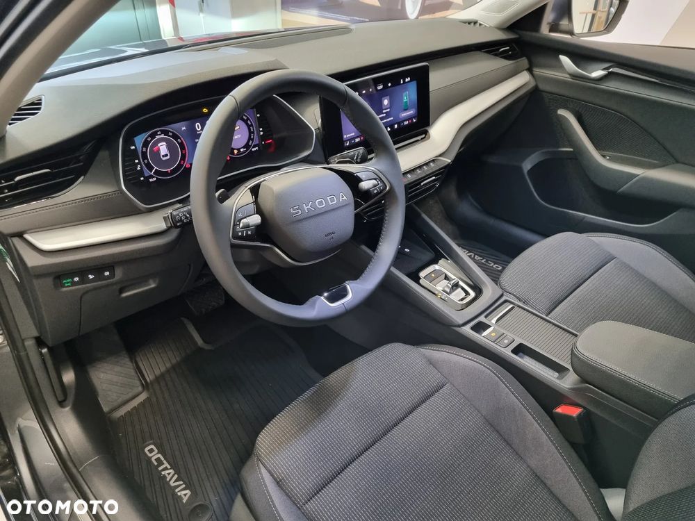 Skoda Octavia 2.0 TDI Drive Selection DSG - 15