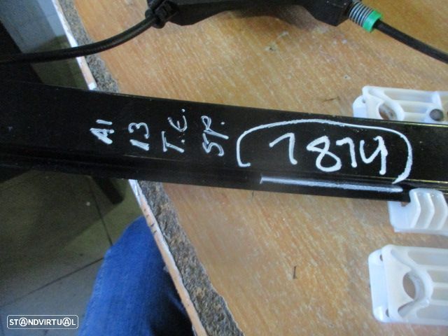 Elevador Sem Motor 8X4839461 AUDI A1 2013 5P TE AUDI A1 SPORTBACK 8X FASE 2  2017 1.6TDI 115CV 5P PRETO TE - 2