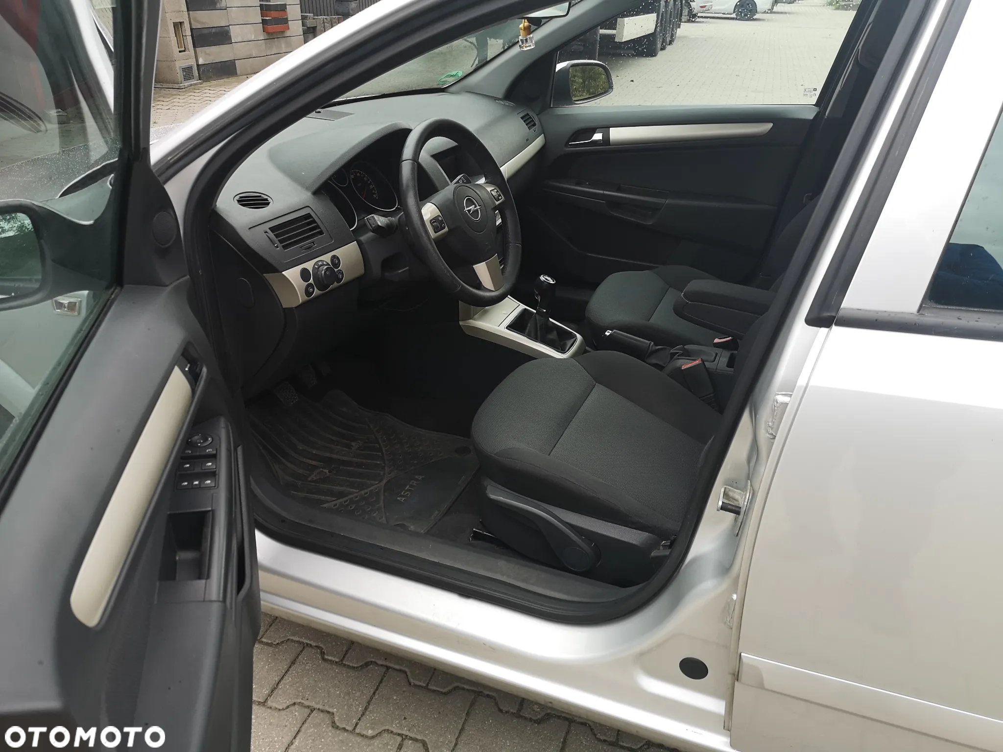 Opel Astra 1.6 Caravan Easytronic Edition - 7
