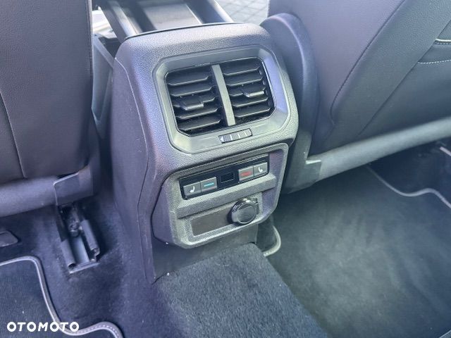 Volkswagen Tiguan 2.0 TSI 4Mot R-Line DSG - 8