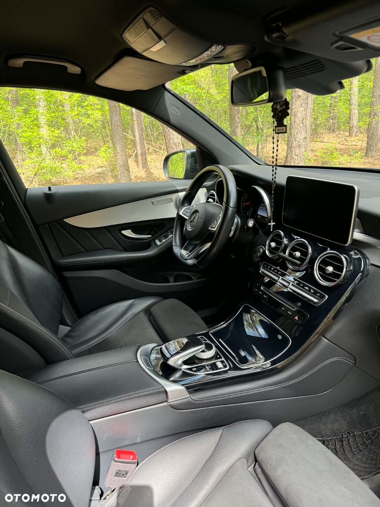 Mercedes-Benz GLC 250 4-Matic - 11