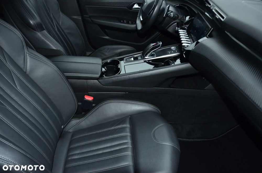Peugeot 508 Hybrid 225 e-EAT8 Allure - 22