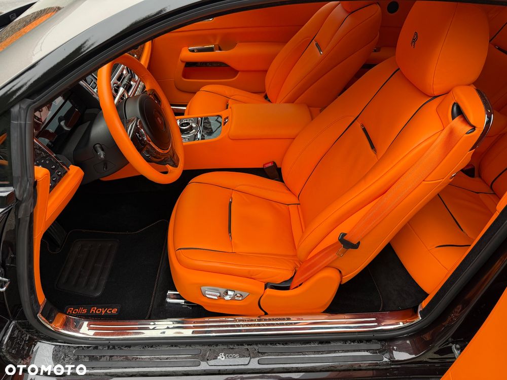 Rolls-Royce Wraith Black Badge - 17