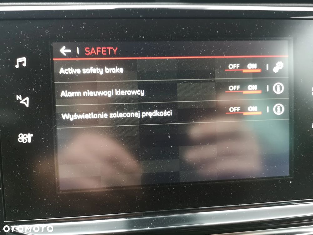 Citroën C3 Aircross 1.5 BlueHDi Live S&S - 17