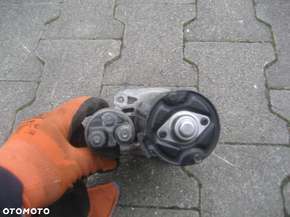 volvo s40 v50 2,4 benzyna 04-10r rozrusznik 001108402 - 6