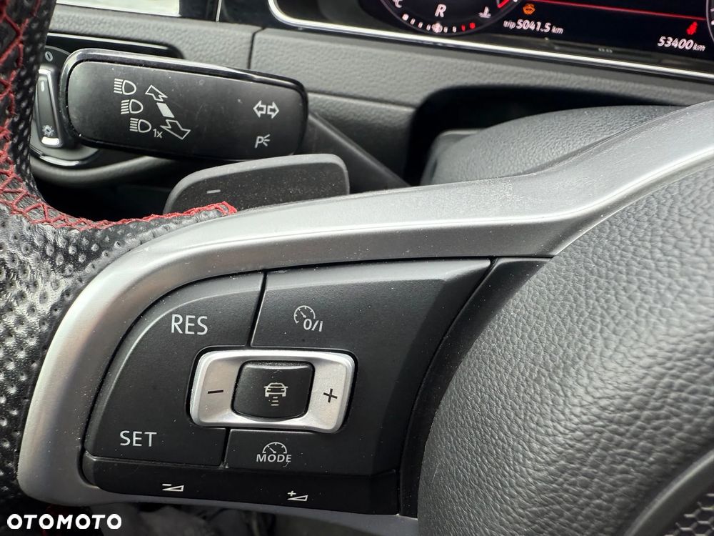 Volkswagen Golf GTI TCR 2.0 TSI OPF DSG - 23