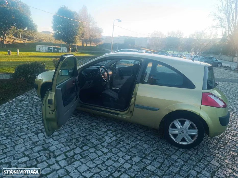 Renault Mégane 1.5 dCi Confort - 3