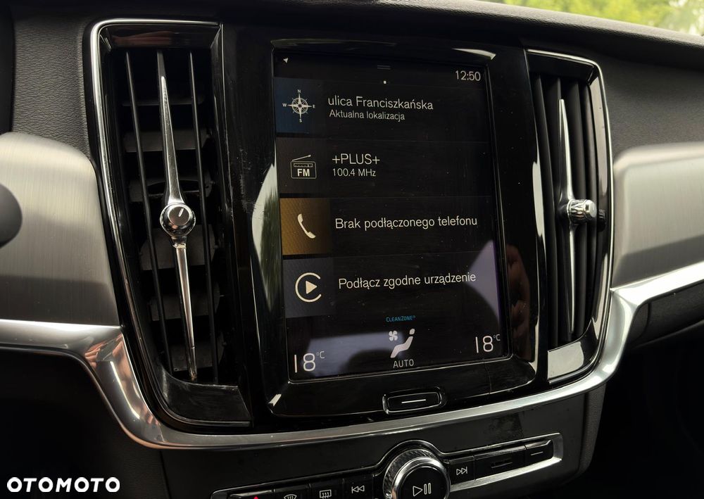 Volvo S90 D4 Momentum - 23