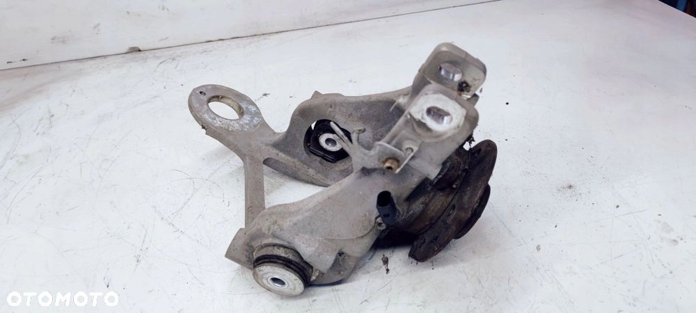 ZWROTNICA PRAWY TYŁ AUDI A4 A6 C7 A7 8K0505436AA - 1