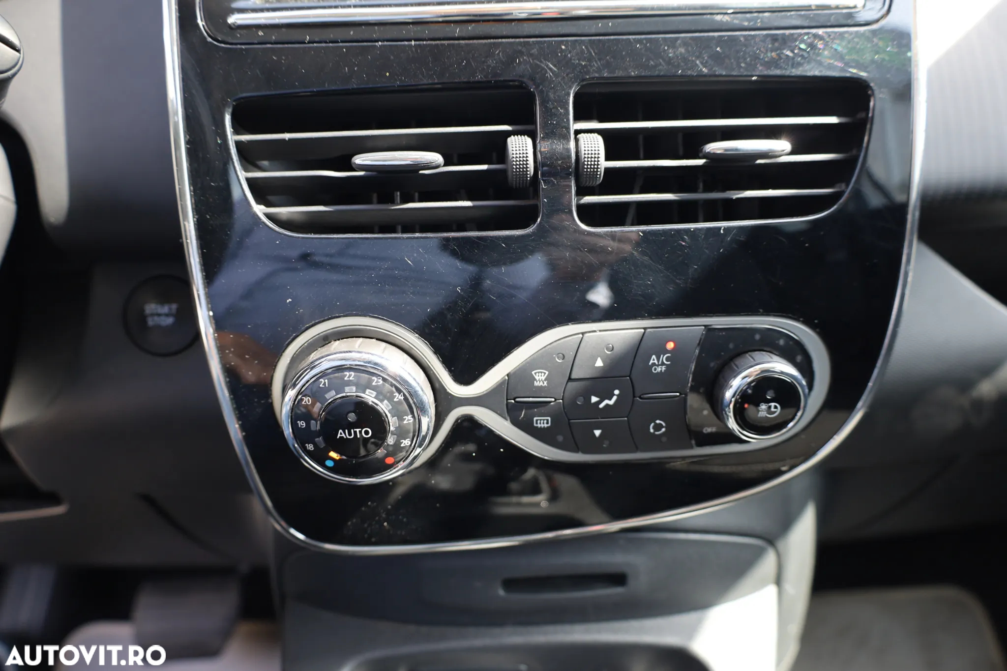 Renault ZOE 40 INTENS - 14