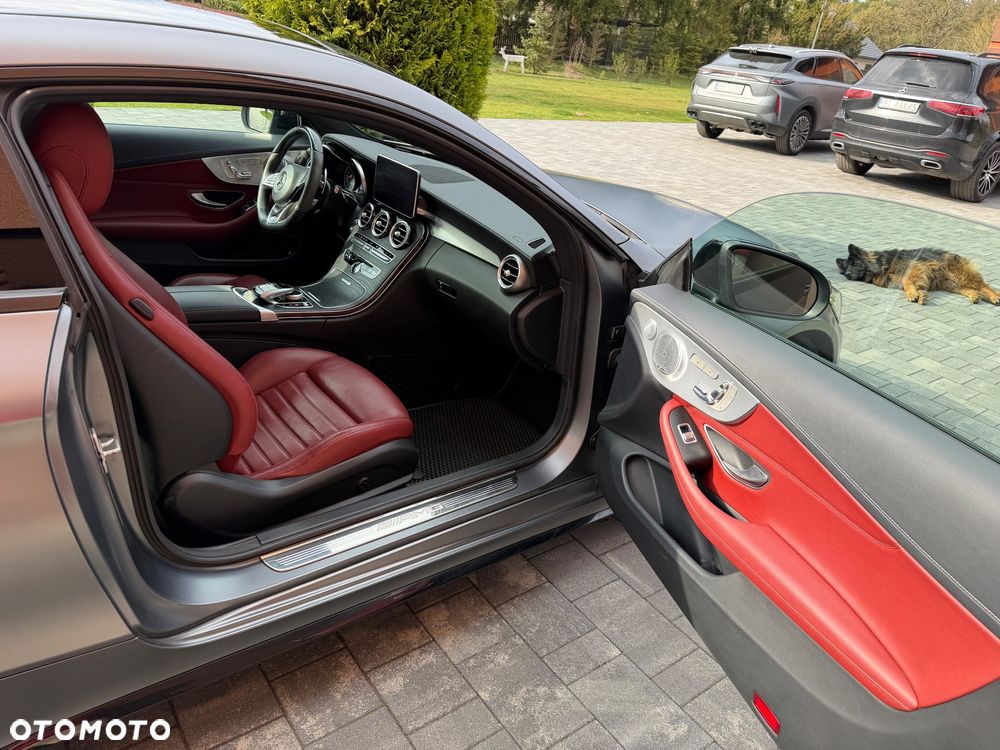 Mercedes-Benz Klasa C - 12