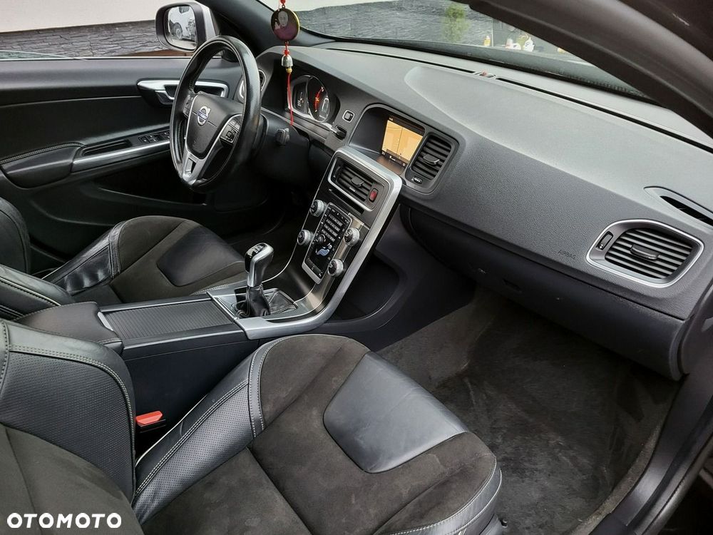 Volvo S60 - 12