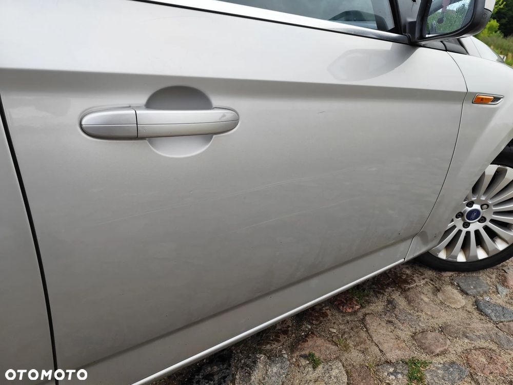 Ford Mondeo 2.0 TDCi Titanium - 11