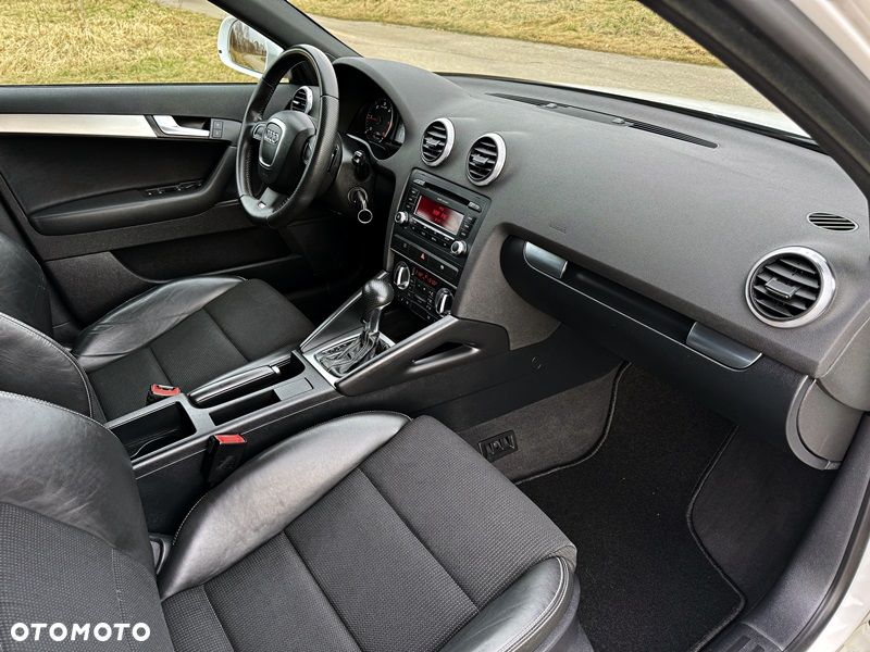 Audi A3 Sportback 2.0 TDI DSG S line Sportpaket plus - 20