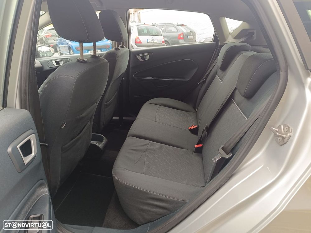 Ford Fiesta 1.4 TDCI Titanium - 10
