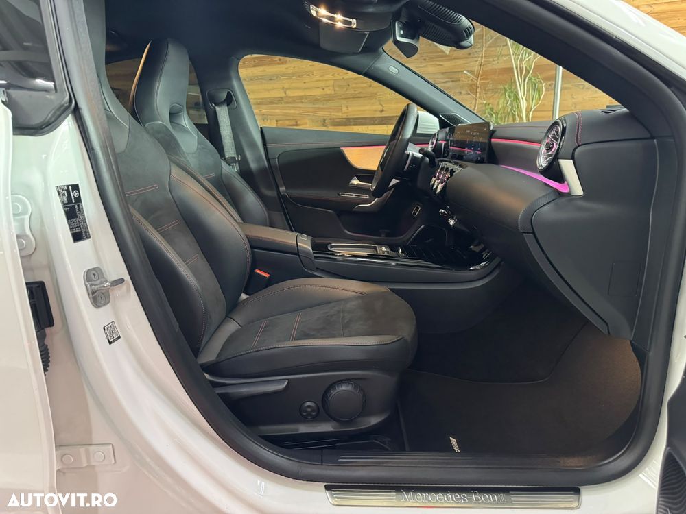 Mercedes-Benz CLA 200 - 13