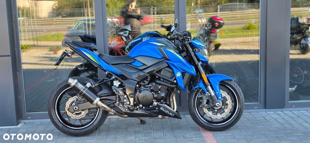 Suzuki GSX